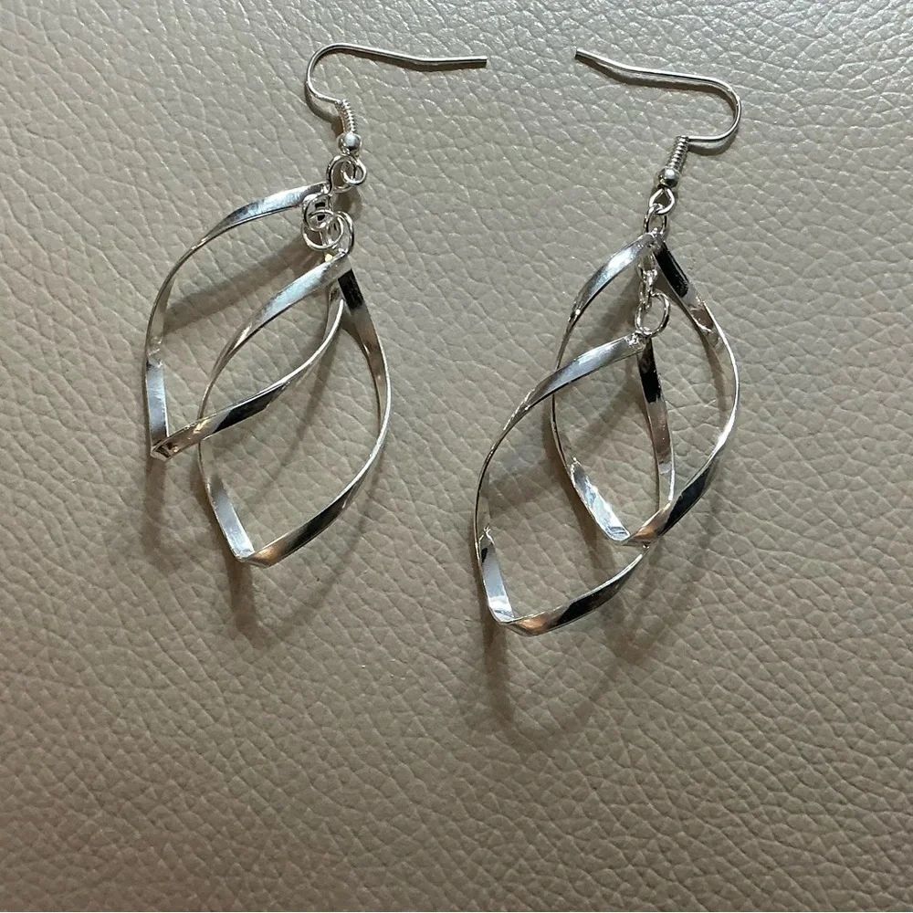 + Elegant 925 Sterling Silver Twisted Dangle Spiral Earrings